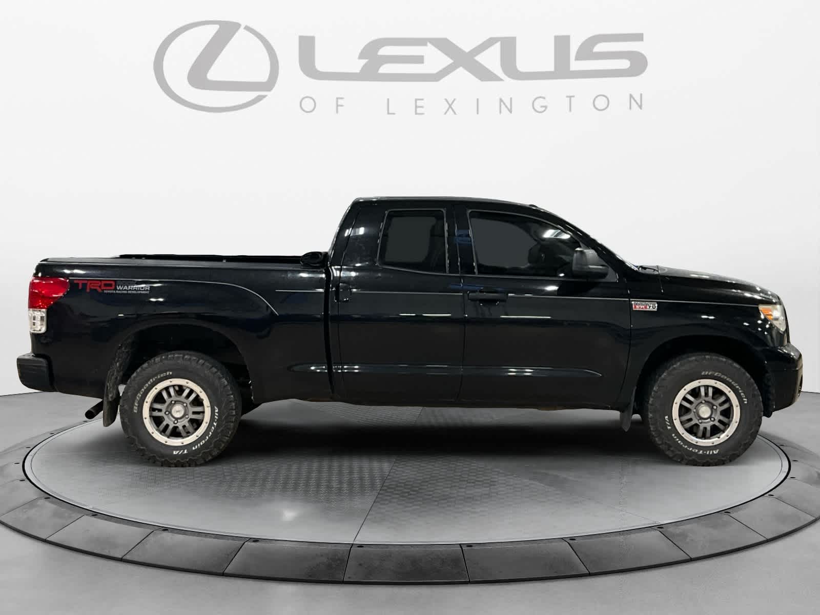 2013 Toyota Tundra Double Cab 5.7L FFV V8 6-Spd AT (Natl)