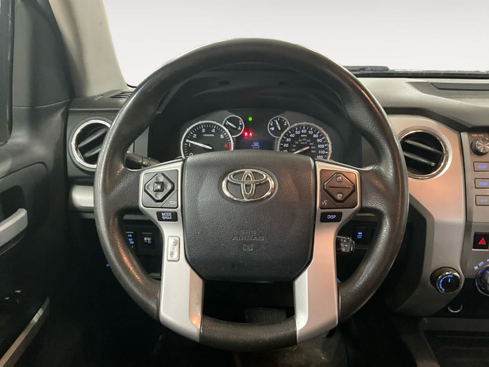 2014 Toyota Tundra SR5