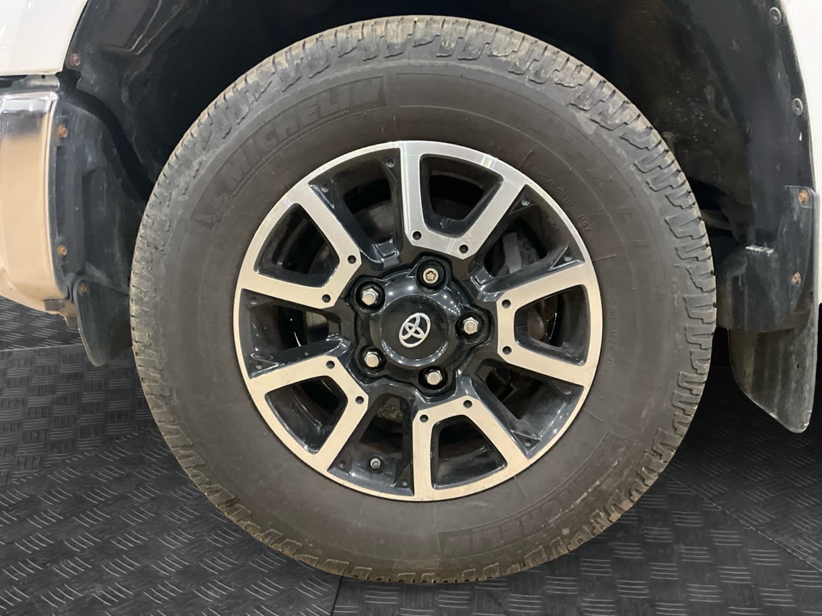 2014 Toyota Tundra SR5