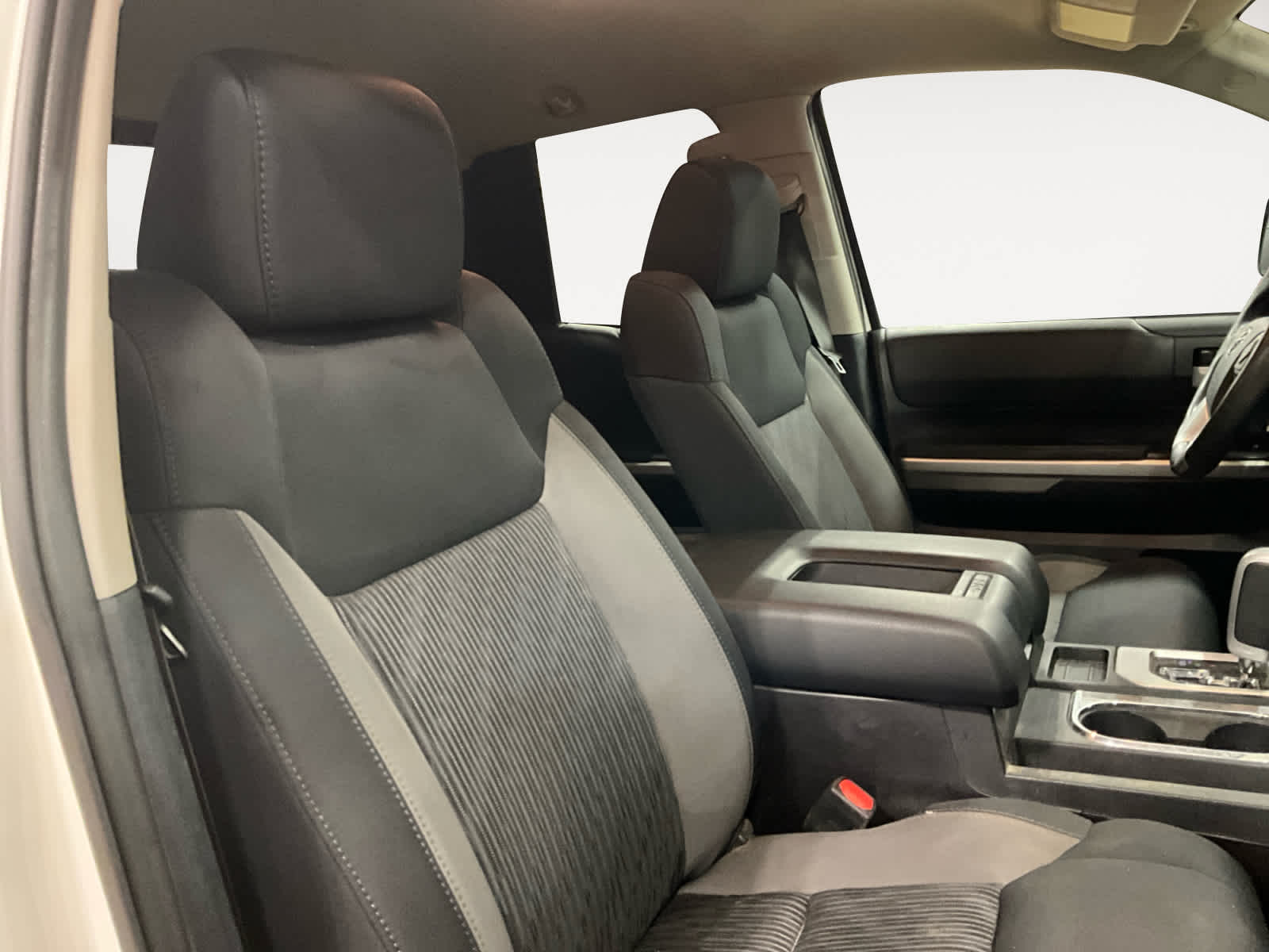 2014 Toyota Tundra SR5