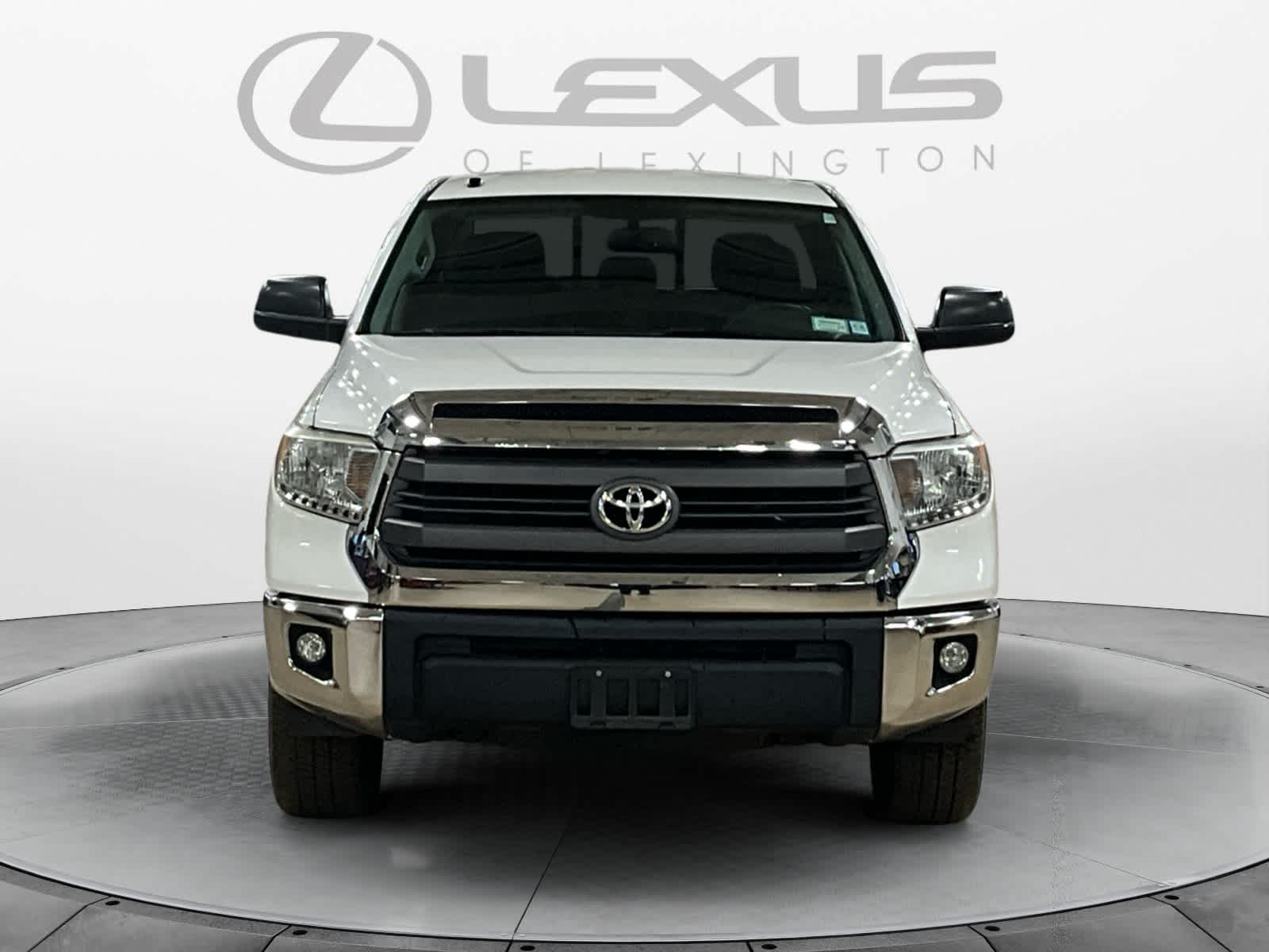 2014 Toyota Tundra SR5