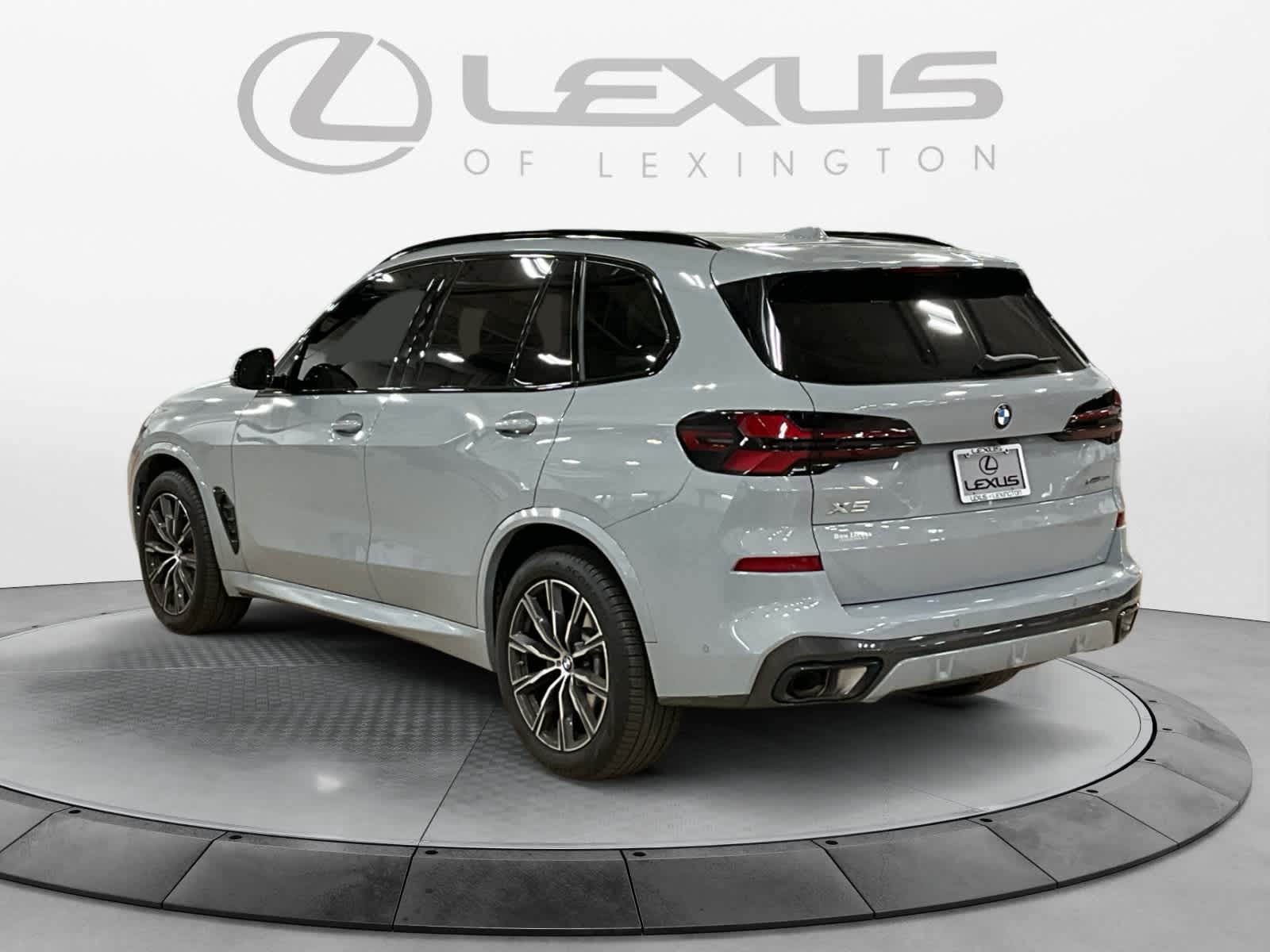 2026 BMW X5 xDrive40i xDrive40i