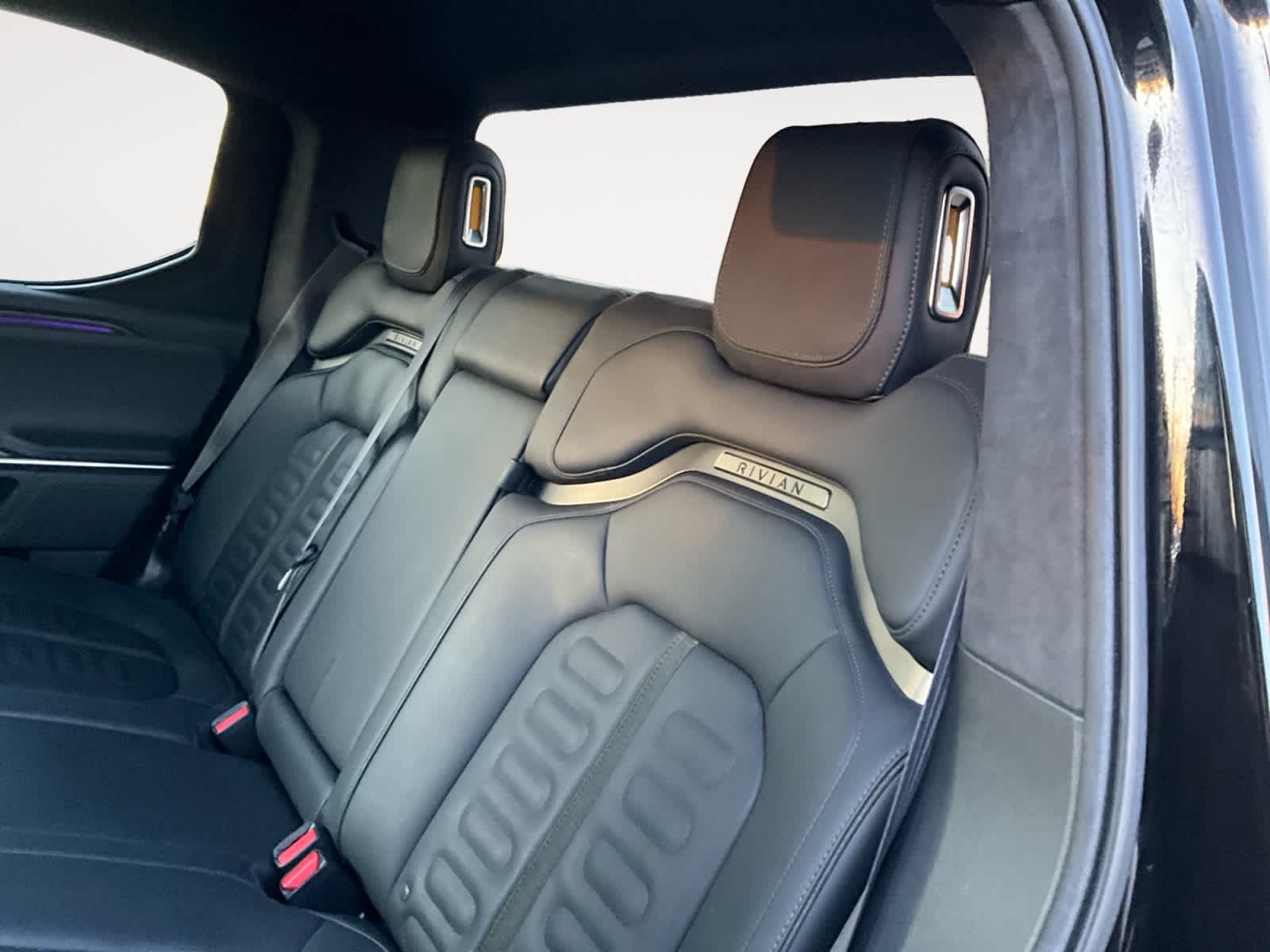 2023 Rivian R1T Adventure