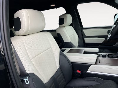 2023 Toyota Sequoia Capstone