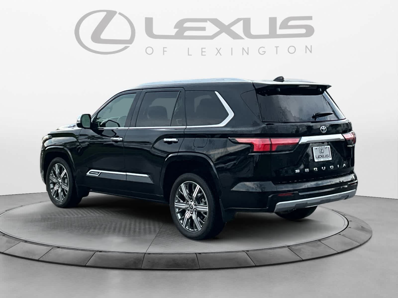2023 Toyota Sequoia Capstone