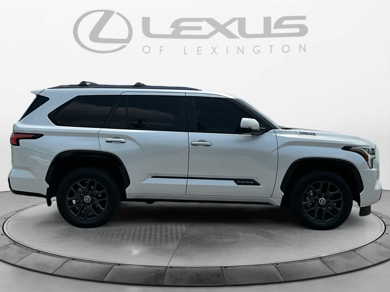 2024 Toyota Sequoia Platinum
