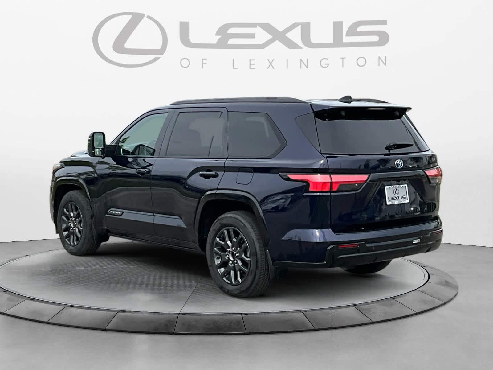 2023 Toyota Sequoia Platinum