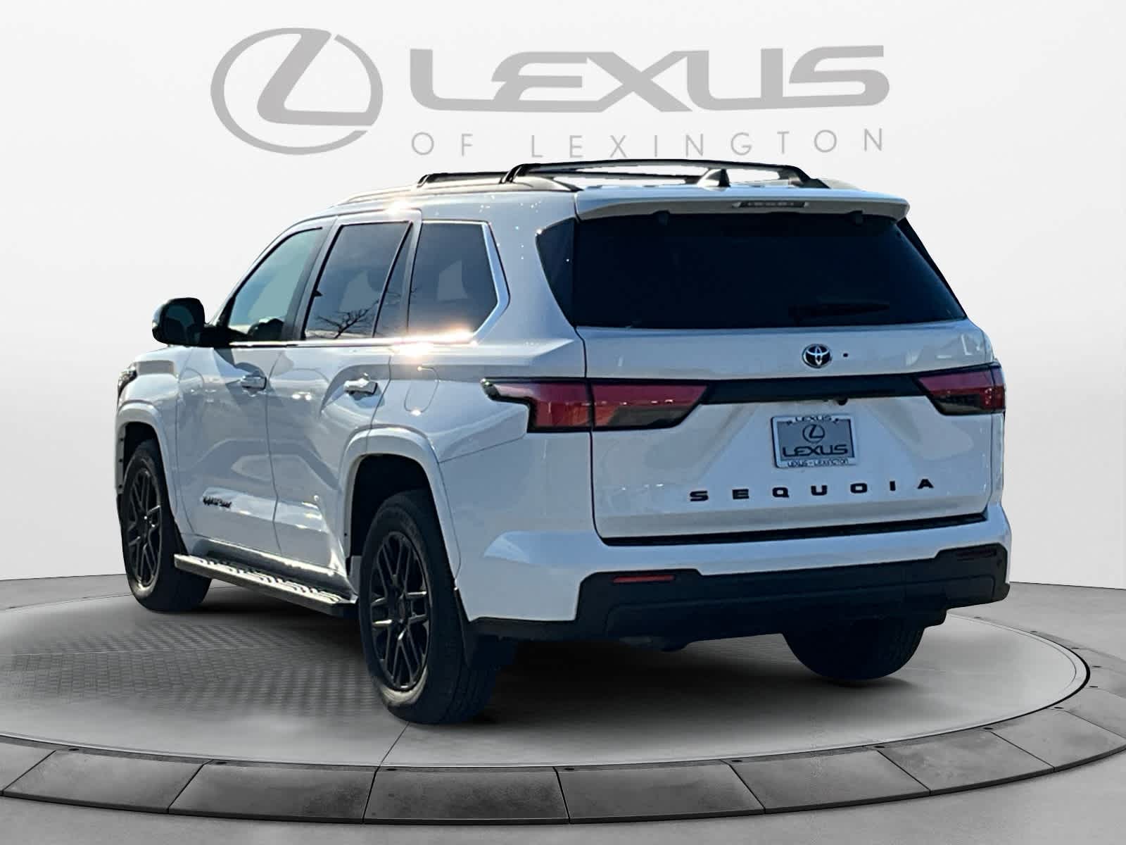 2024 Toyota Sequoia SR5