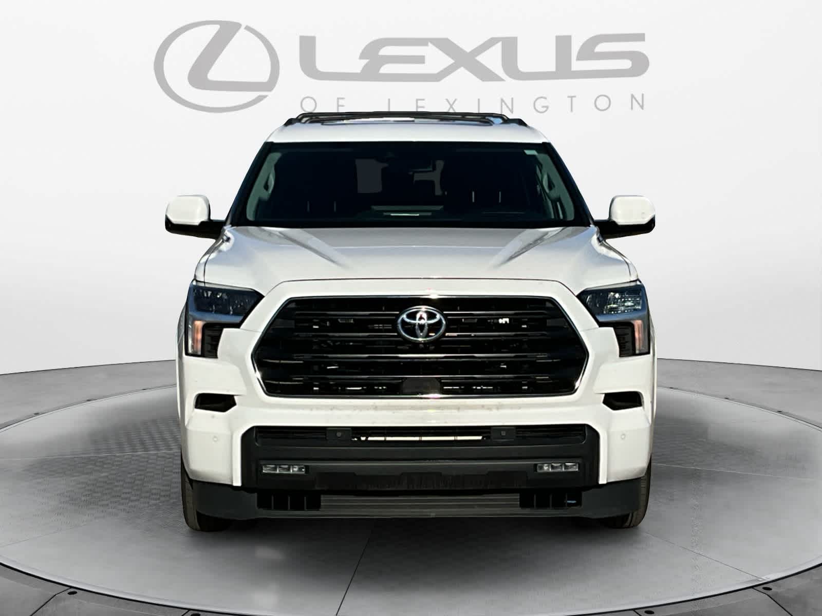 2024 Toyota Sequoia SR5