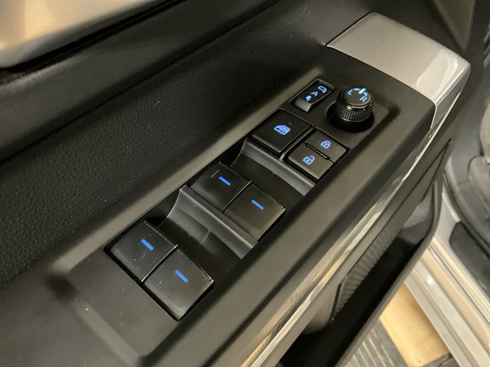 2023 Toyota Sequoia Platinum