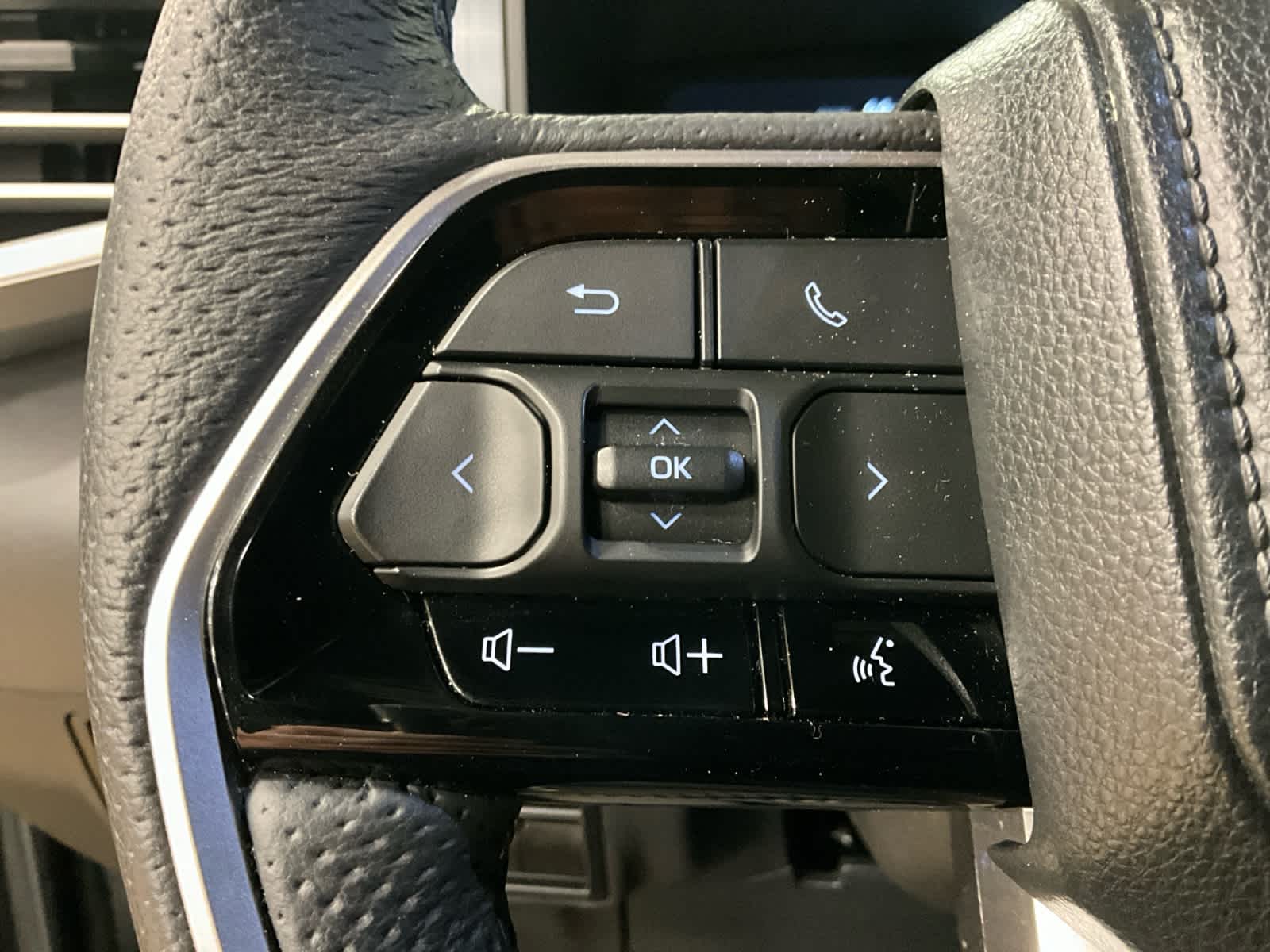 2023 Toyota Sequoia Platinum