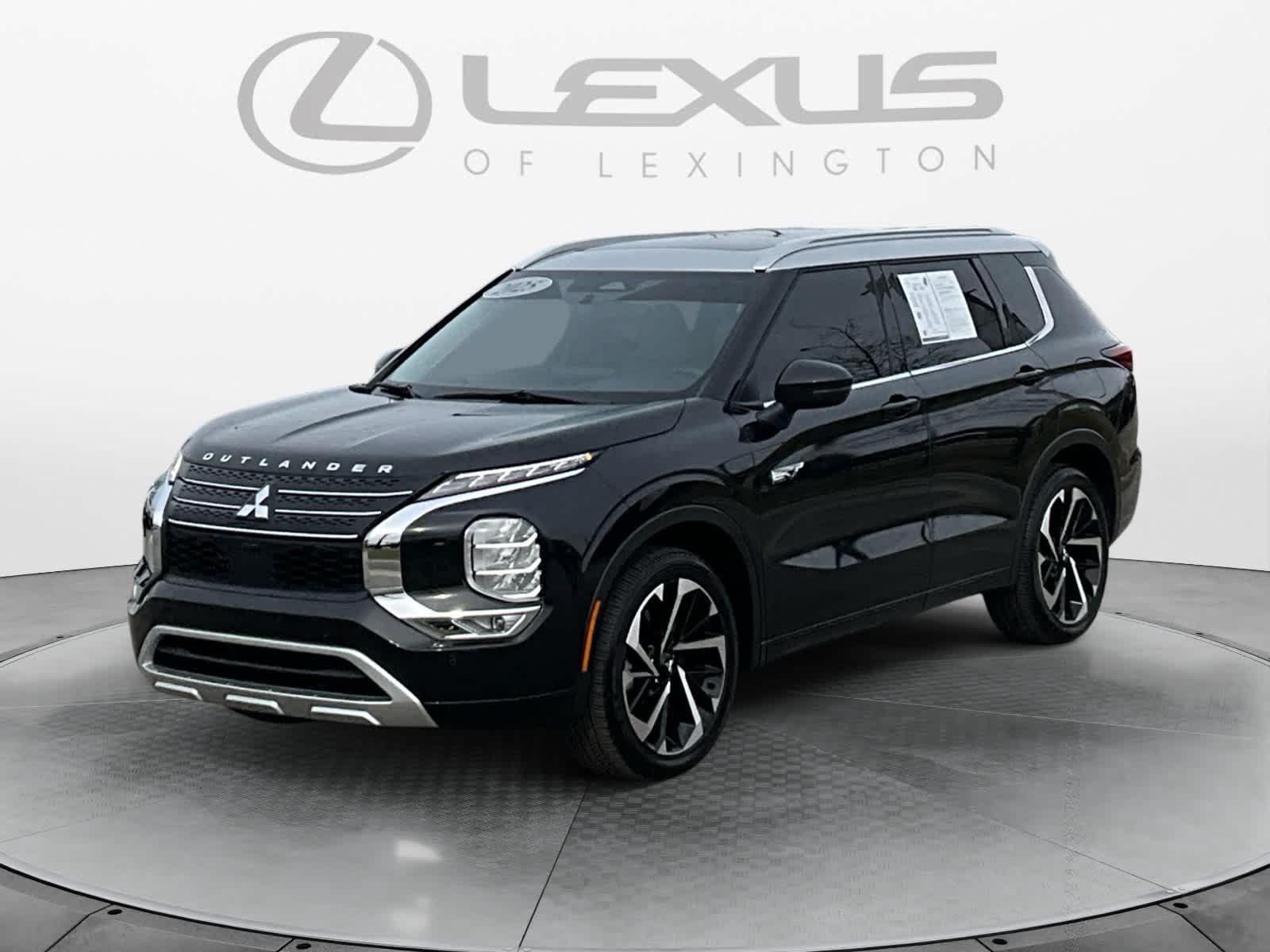 2025 Mitsubishi Outlander Plug-In Hybrid SEL Platinum Edition