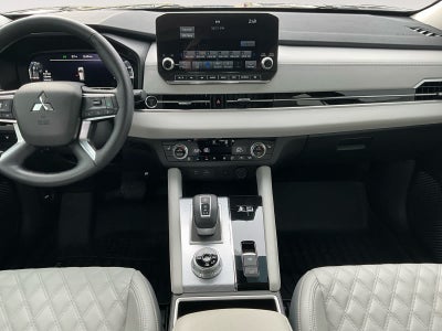 2025 Mitsubishi Outlander Plug-In Hybrid SEL Platinum Edition