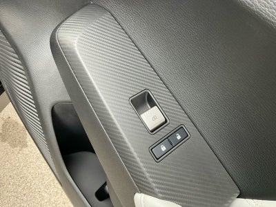 2025 Mitsubishi Outlander Plug-In Hybrid SEL Platinum Edition