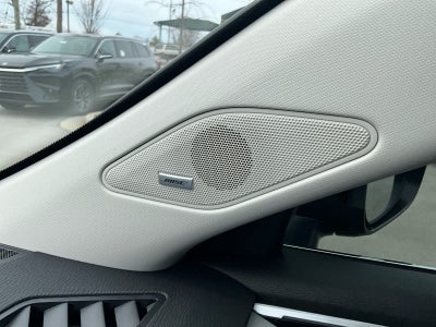 2025 Mitsubishi Outlander Plug-In Hybrid SEL Platinum Edition