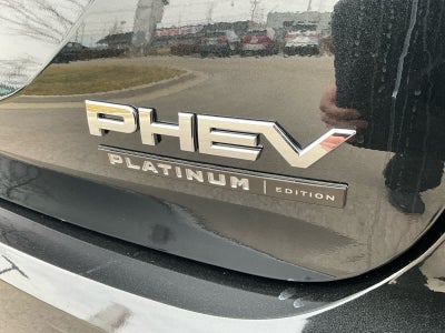 2025 Mitsubishi Outlander Plug-In Hybrid SEL Platinum Edition