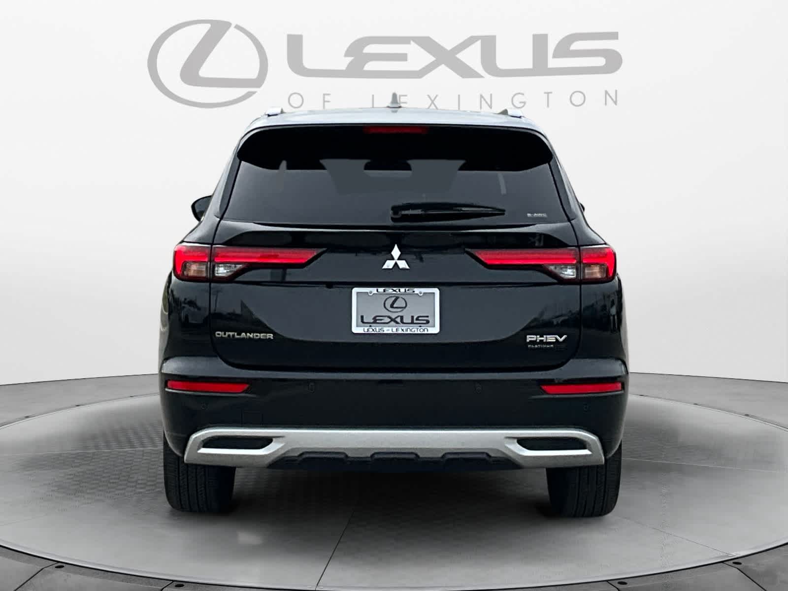 2025 Mitsubishi Outlander Plug-In Hybrid SEL Platinum Edition