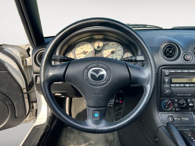 2003 Mazda Mazda MX-5 Miata LS