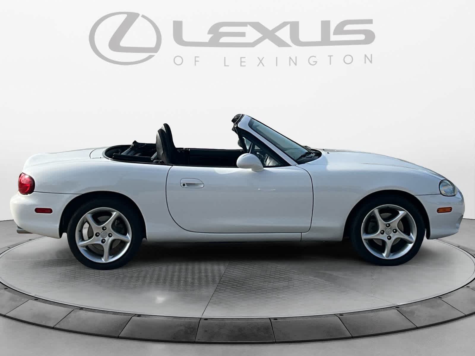 2003 Mazda Mazda MX-5 Miata LS