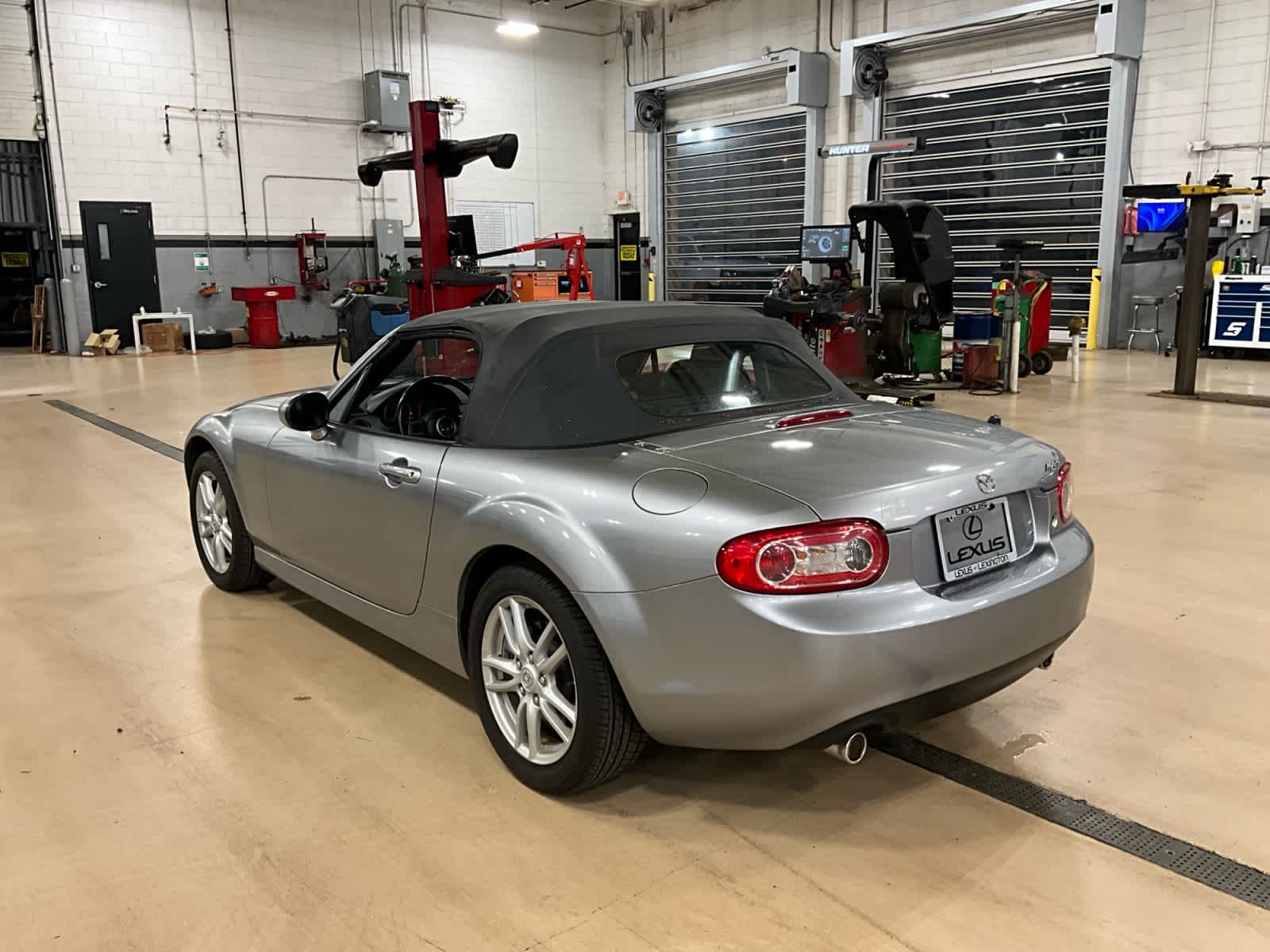 2011 Mazda Mazda MX-5 Miata Sport