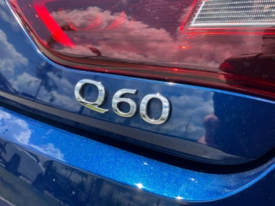 2019 INFINITI Q60 3.0t LUXE