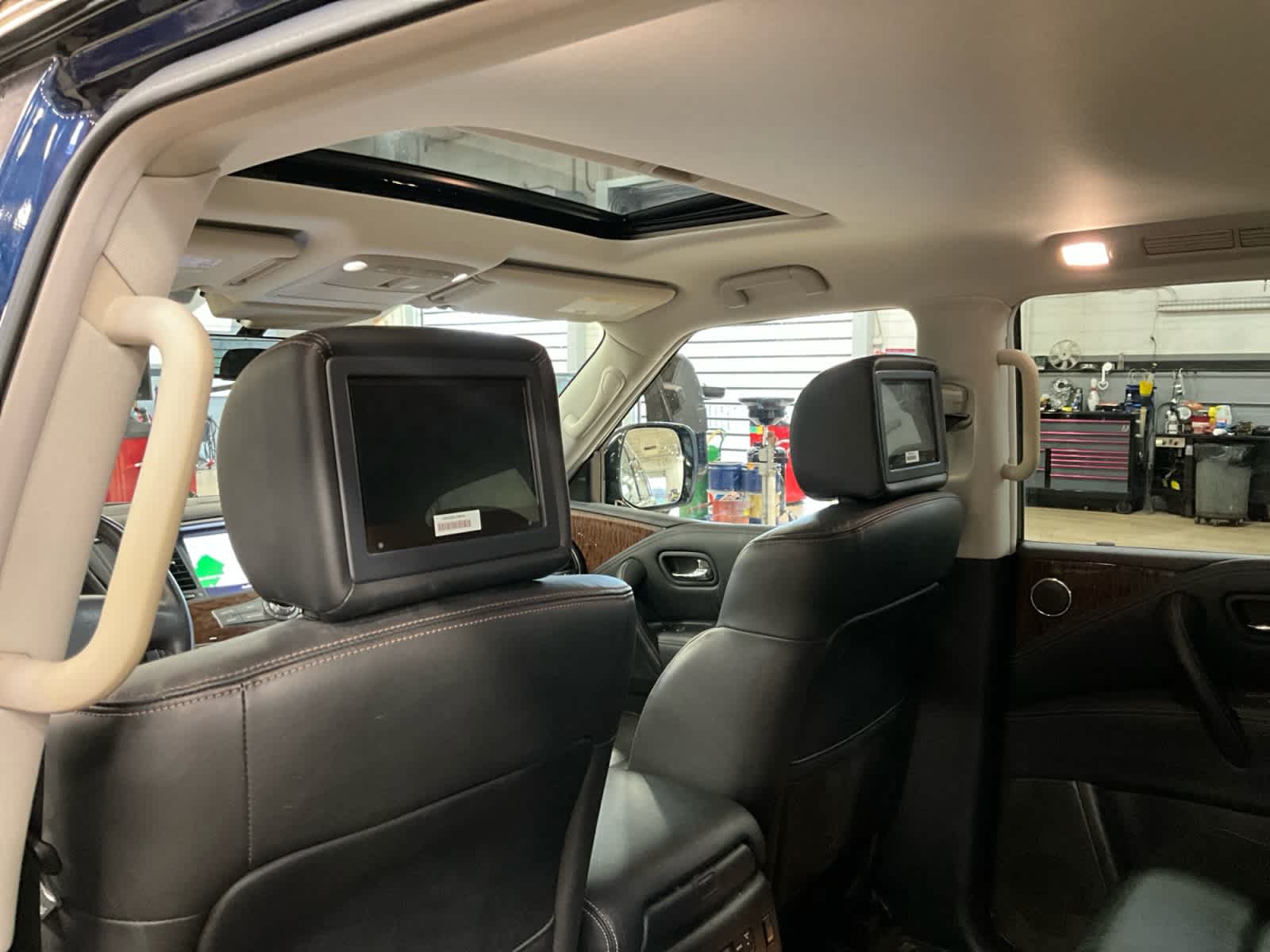 2019 Nissan Armada Platinum