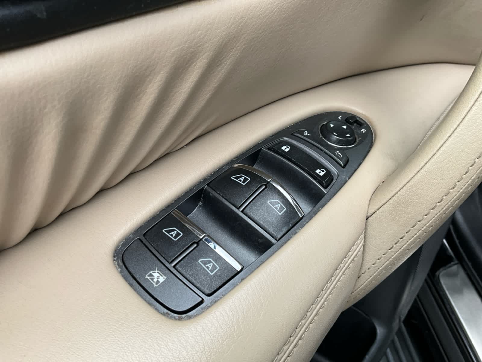 2020 Nissan Armada Platinum