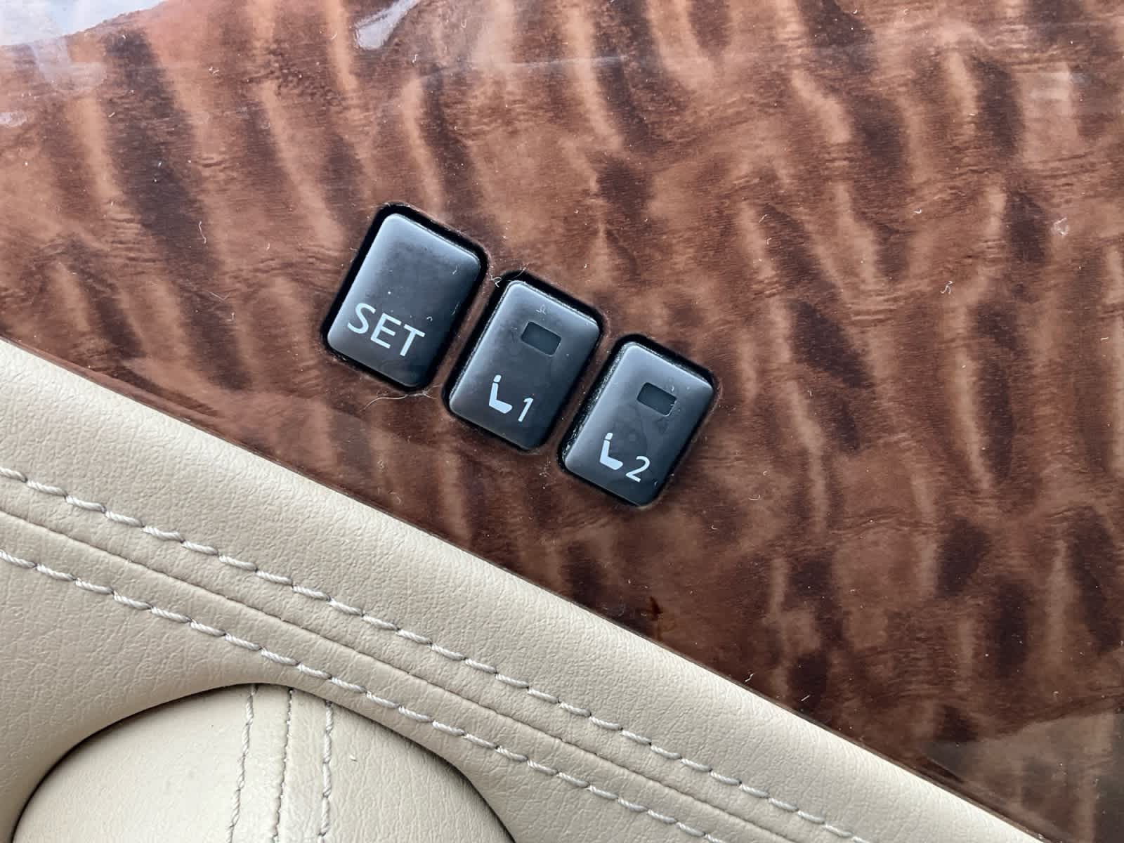 2020 Nissan Armada Platinum