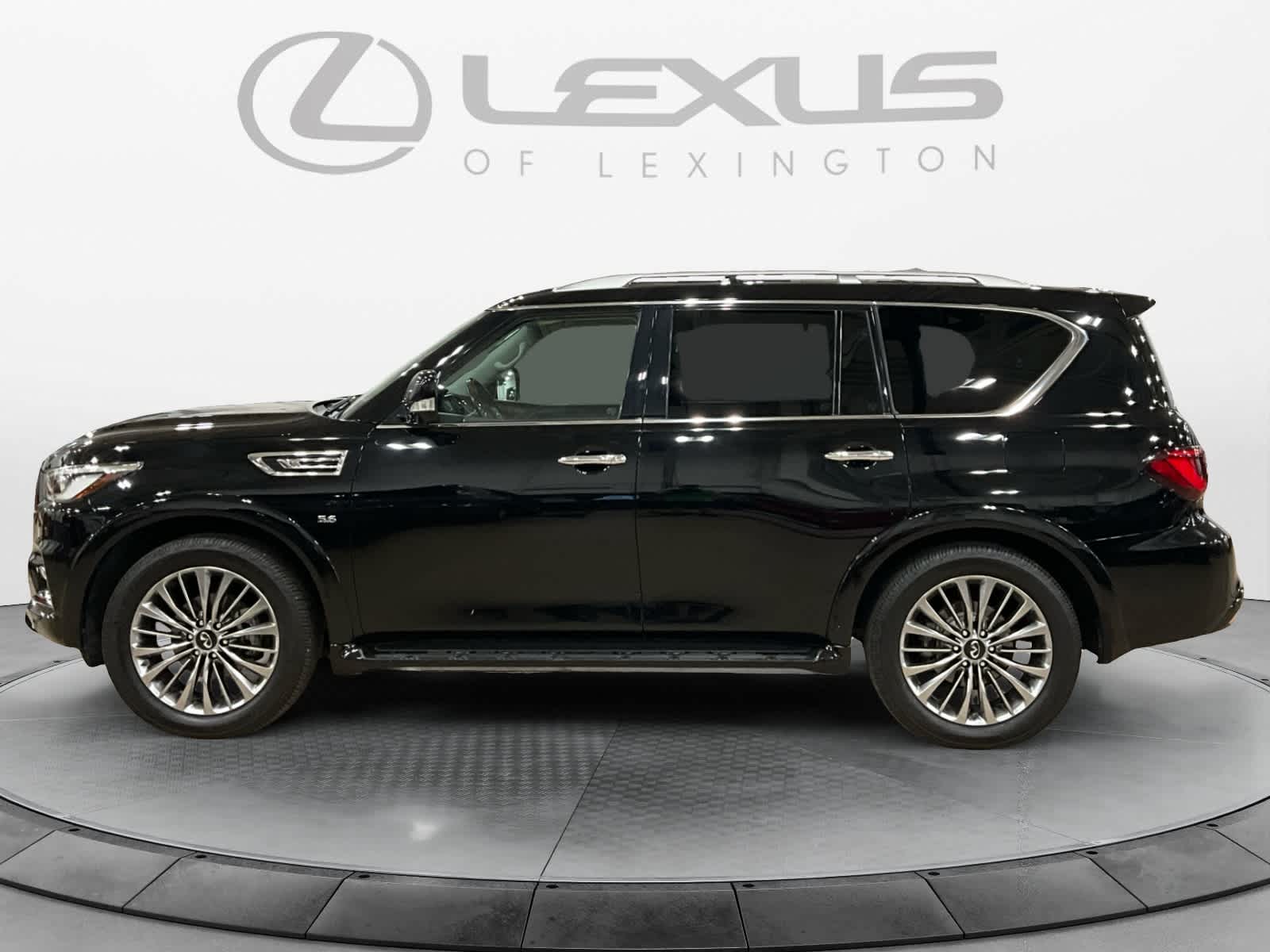2018 INFINITI QX80 AWD