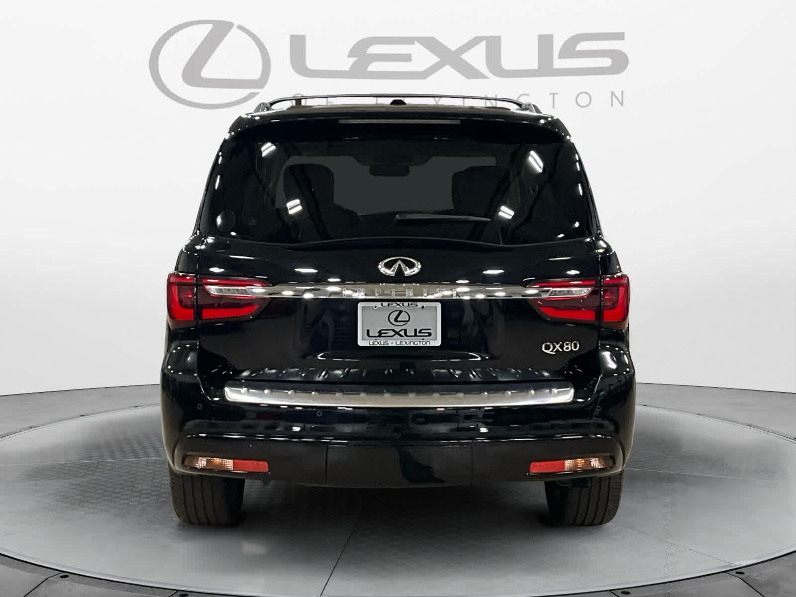 2018 INFINITI QX80 AWD