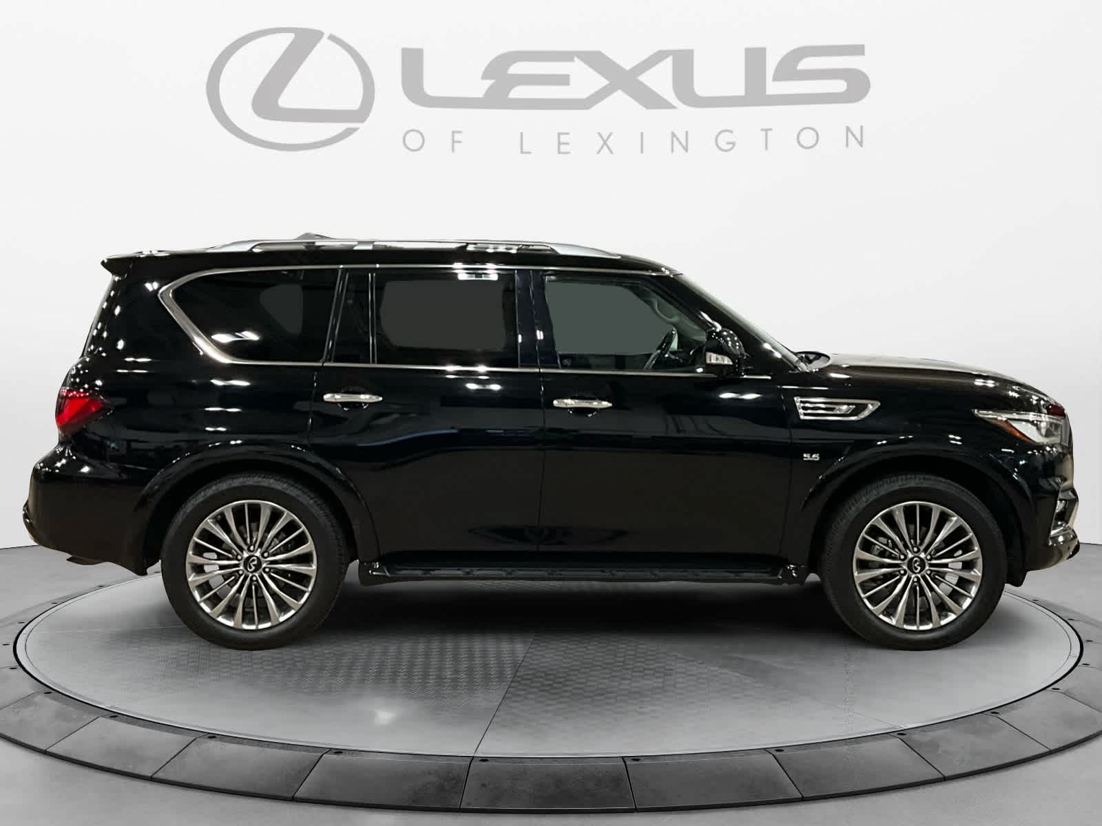 2018 INFINITI QX80 AWD