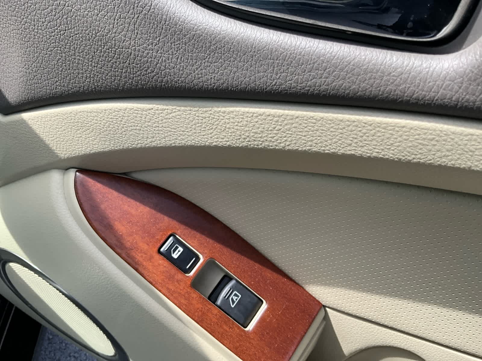 2005 INFINITI G35 2dr Cpe Auto