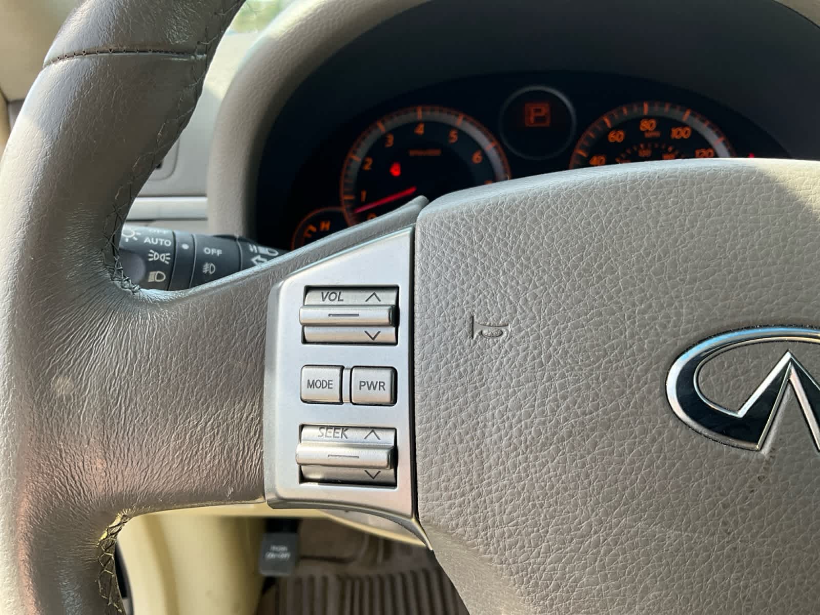 2005 INFINITI G35 2dr Cpe Auto