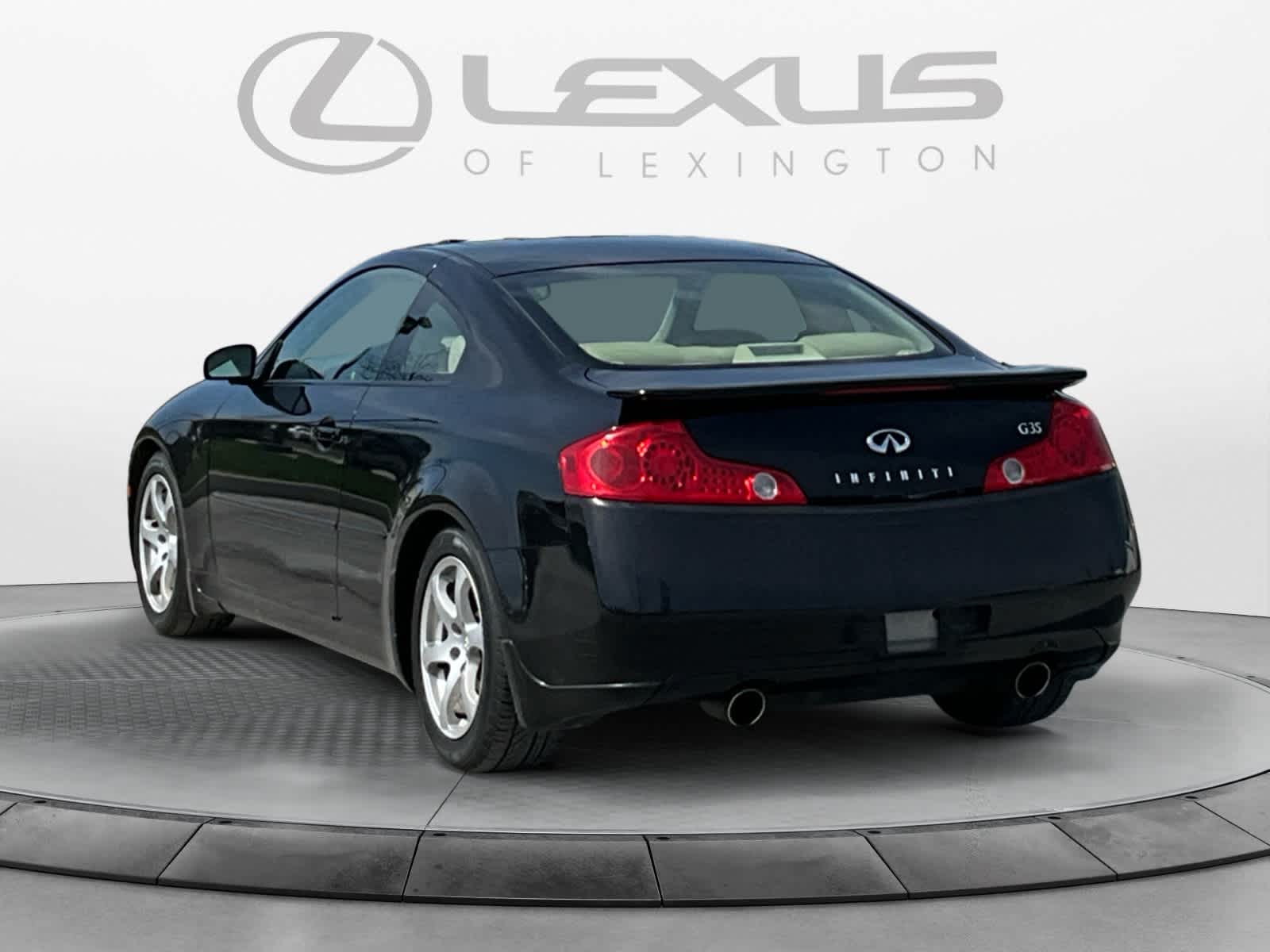 2005 INFINITI G35 2dr Cpe Auto