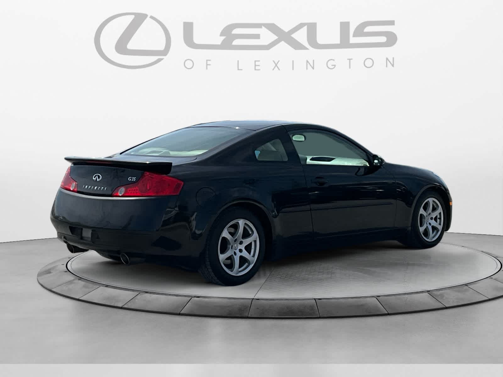 2005 INFINITI G35 2dr Cpe Auto