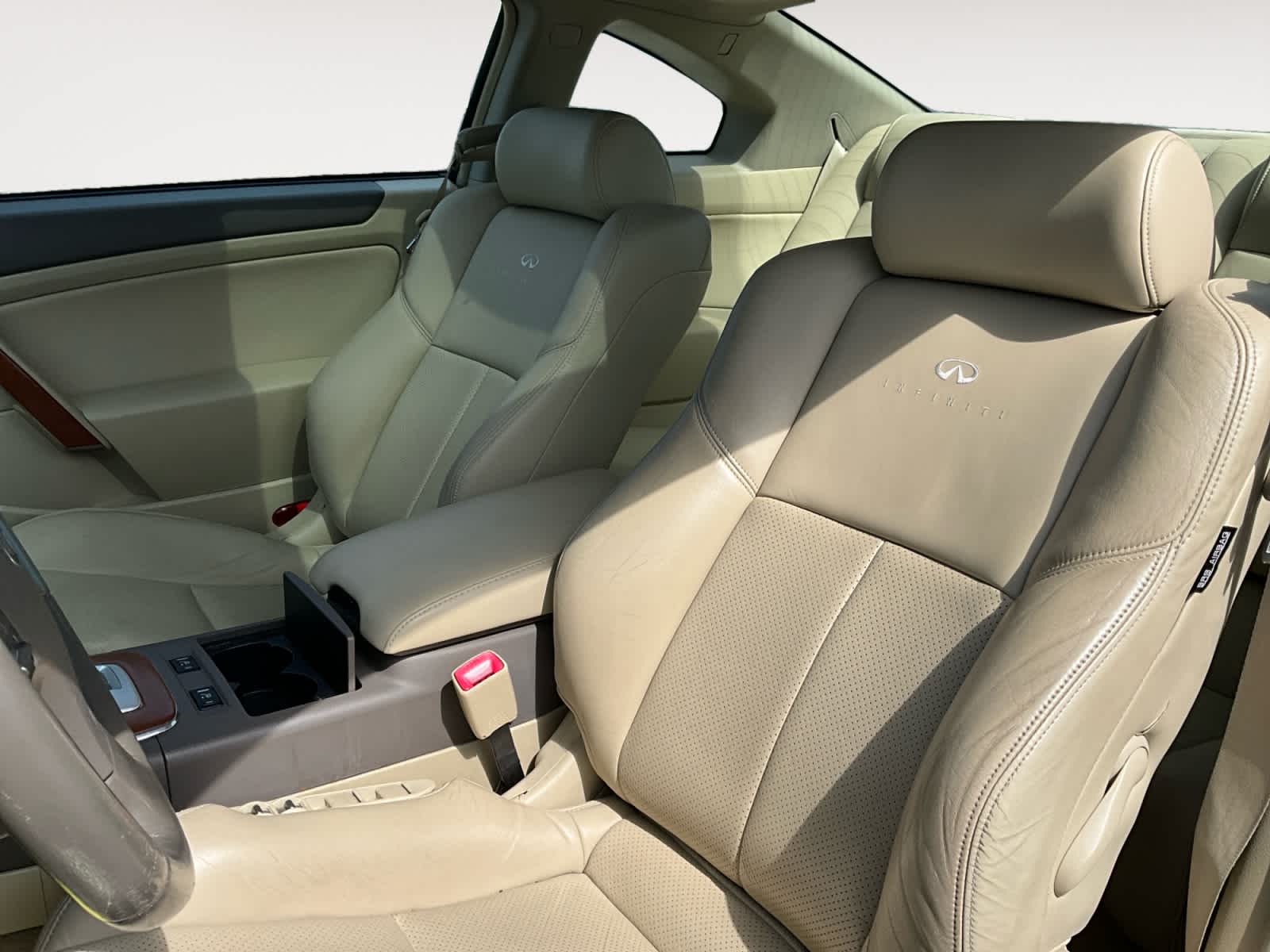 2005 INFINITI G35 2dr Cpe Auto