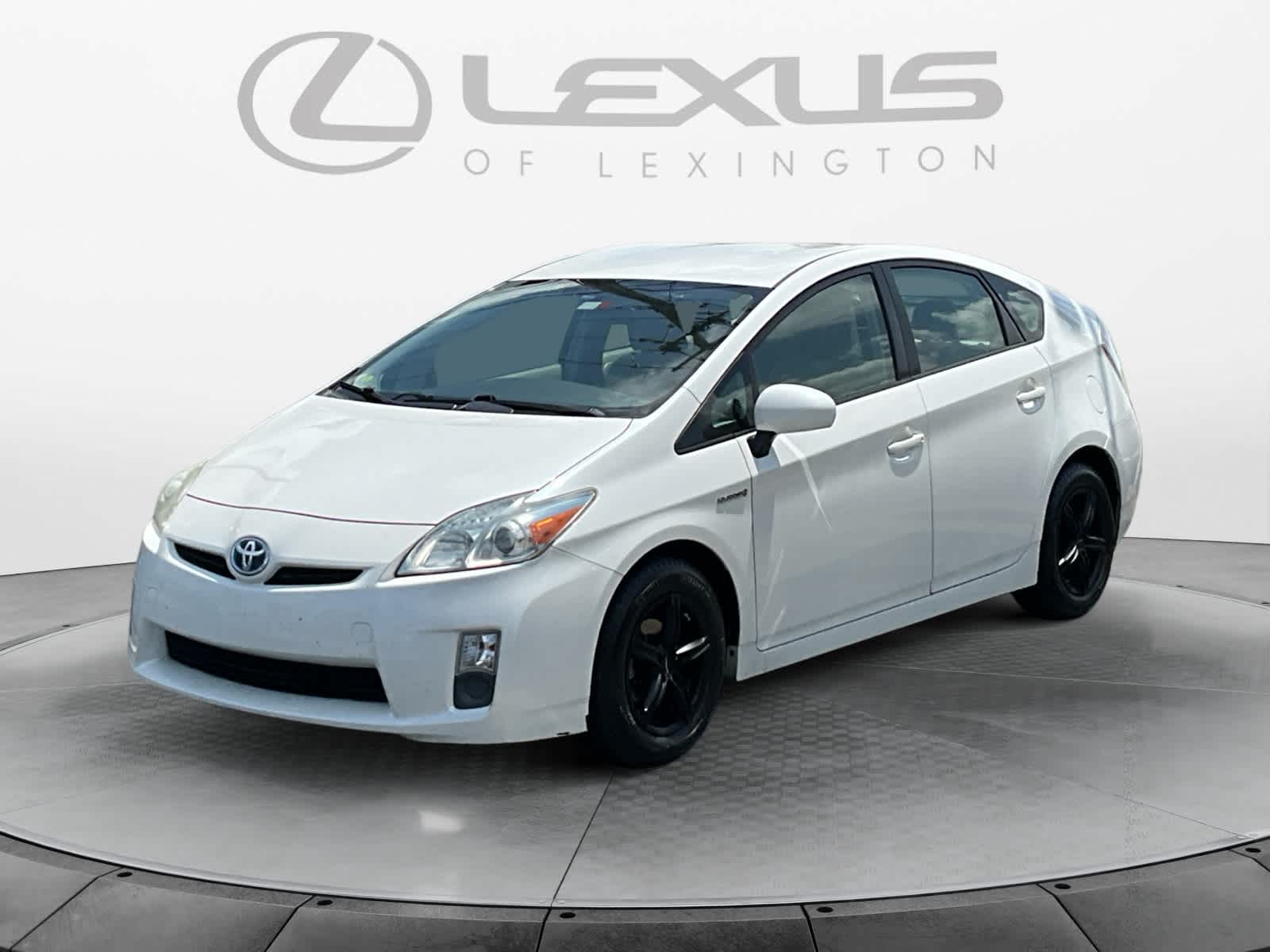 2010 Toyota Prius III