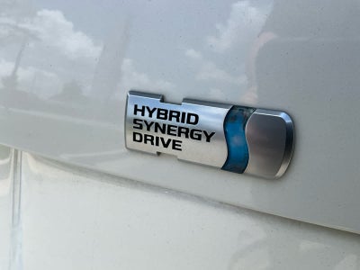 2010 Toyota Prius III