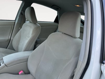 2010 Toyota Prius III