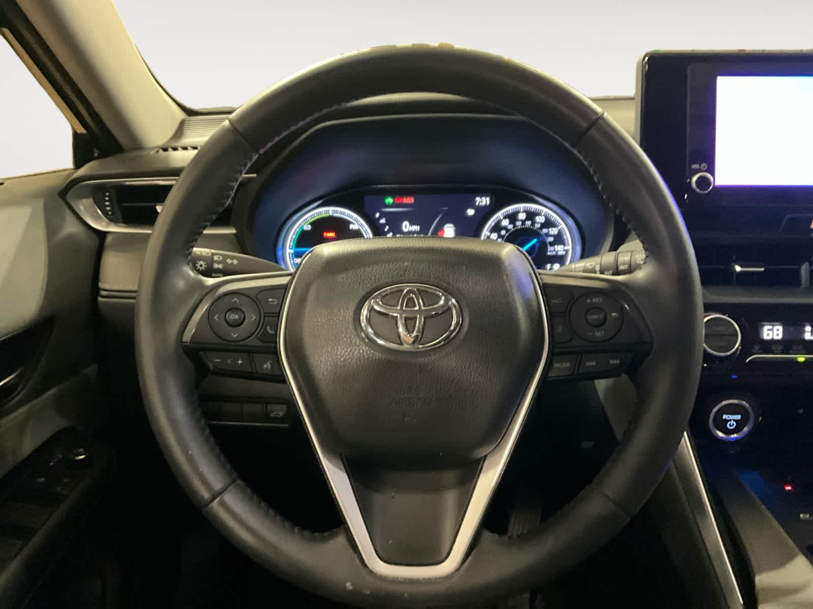 2023 Toyota Venza LE