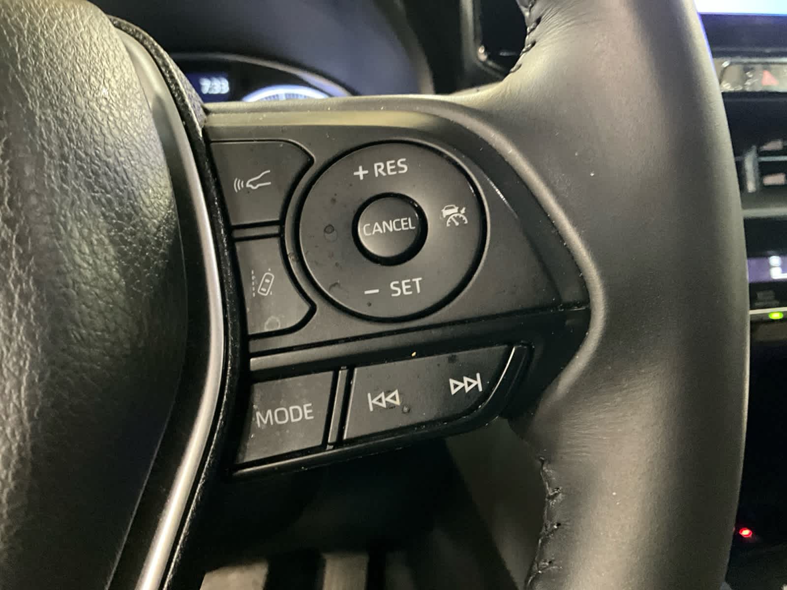 2023 Toyota Venza LE