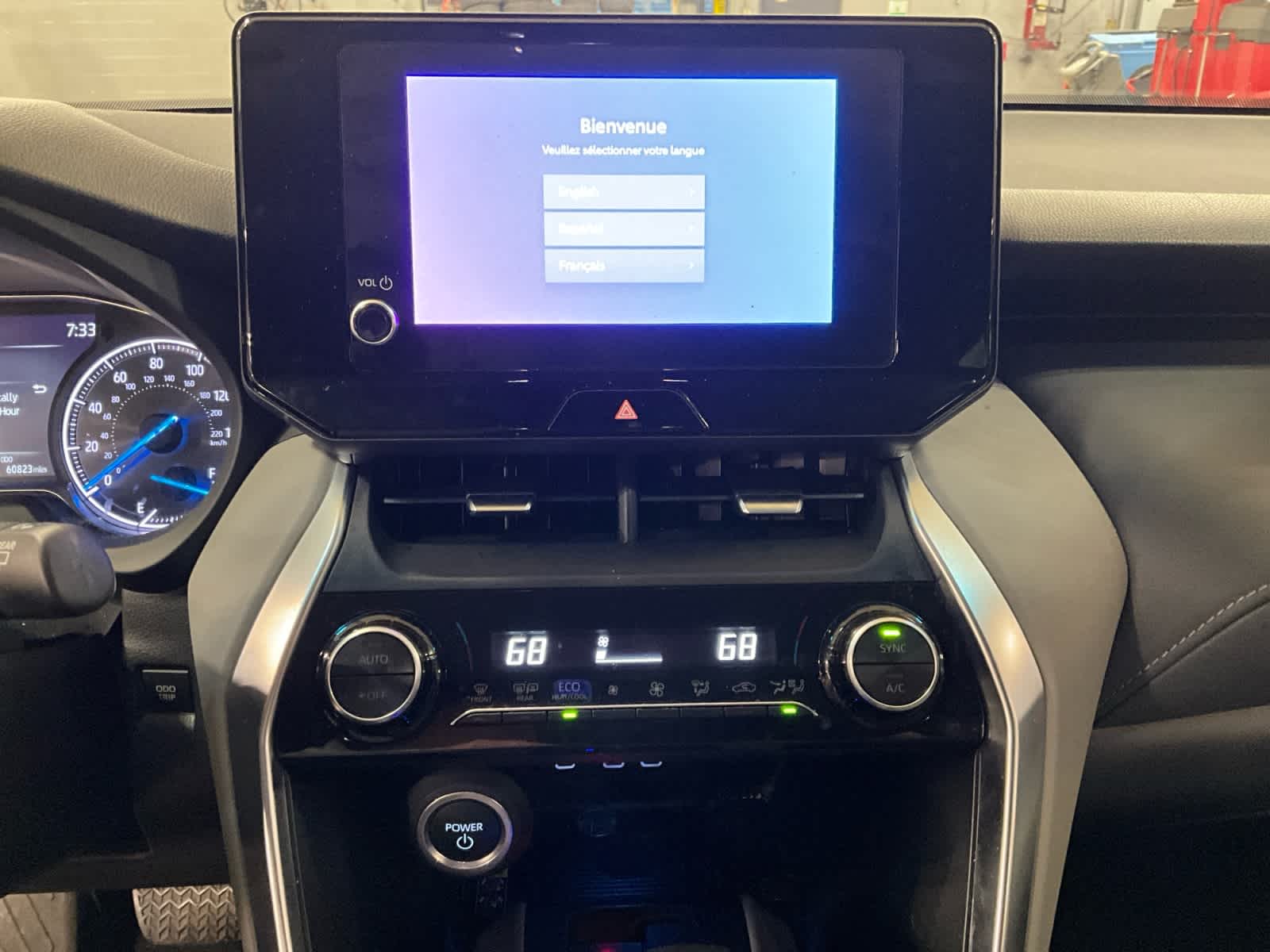 2023 Toyota Venza LE