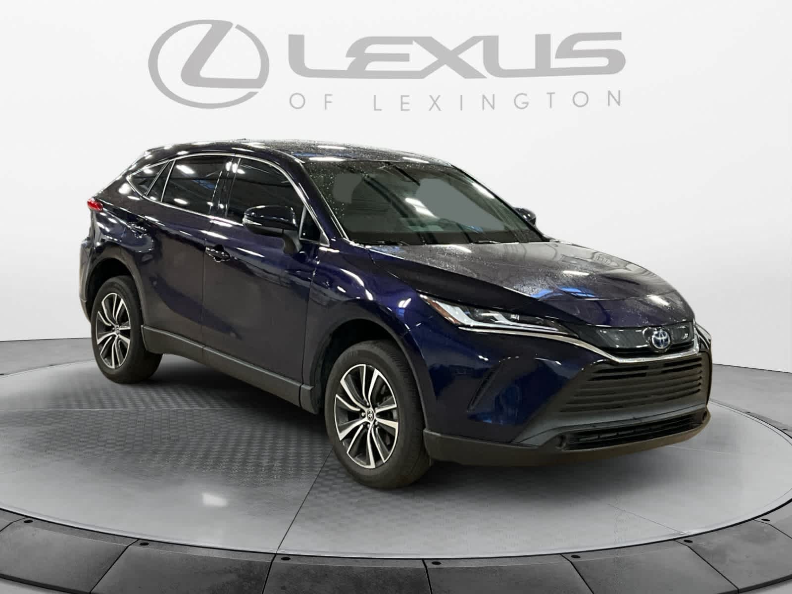 2023 Toyota Venza LE