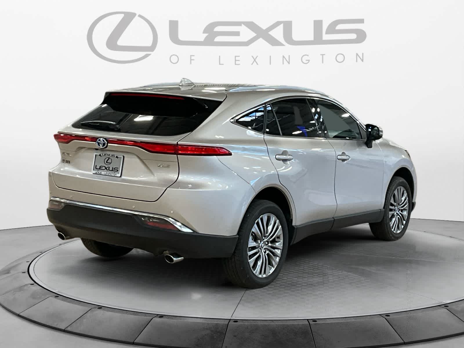 2023 Toyota Venza XLE