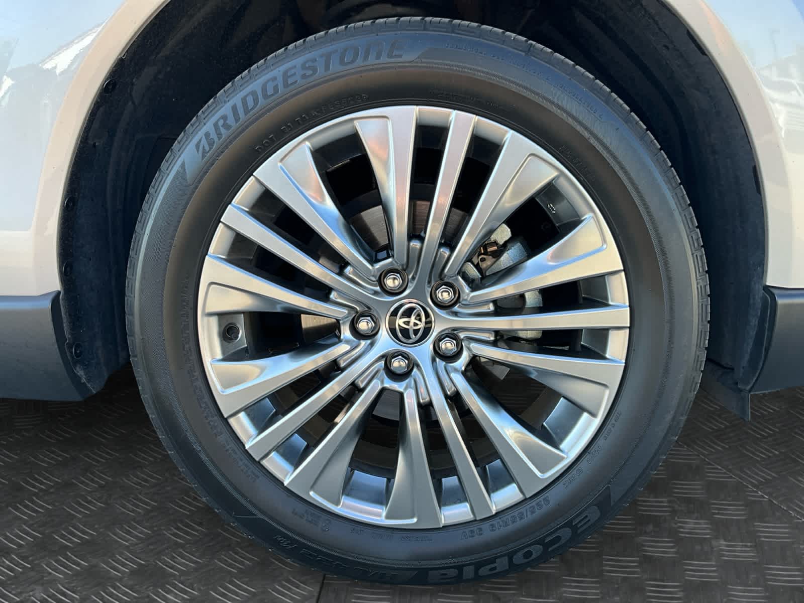 2023 Toyota Venza Limited