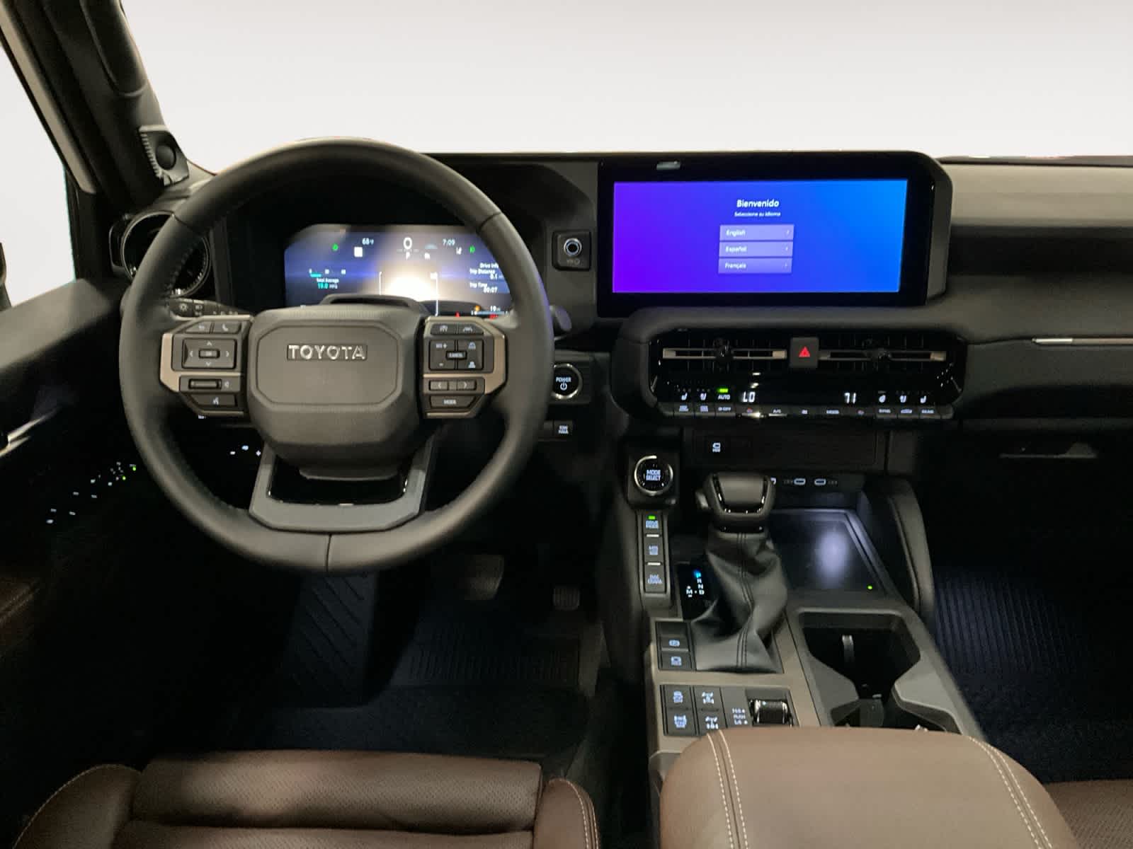 2026 Toyota Land Cruiser 4WD (Natl)