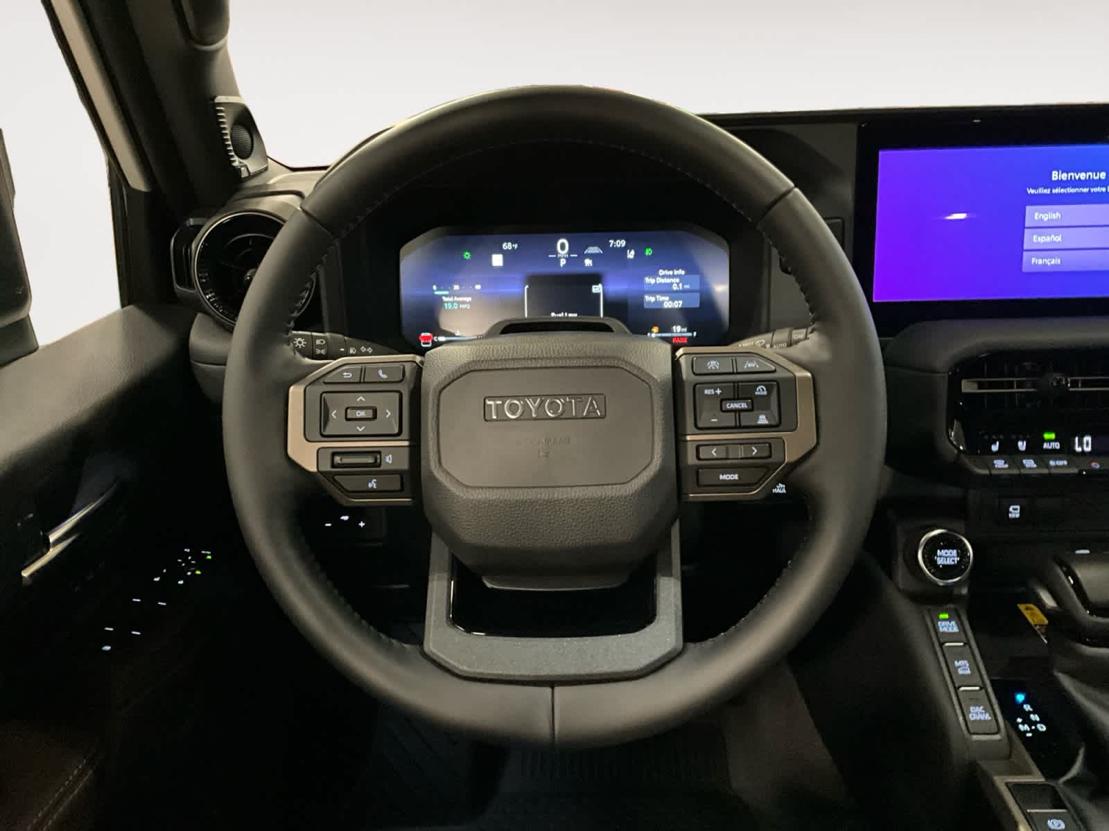 2026 Toyota Land Cruiser 4WD (Natl)