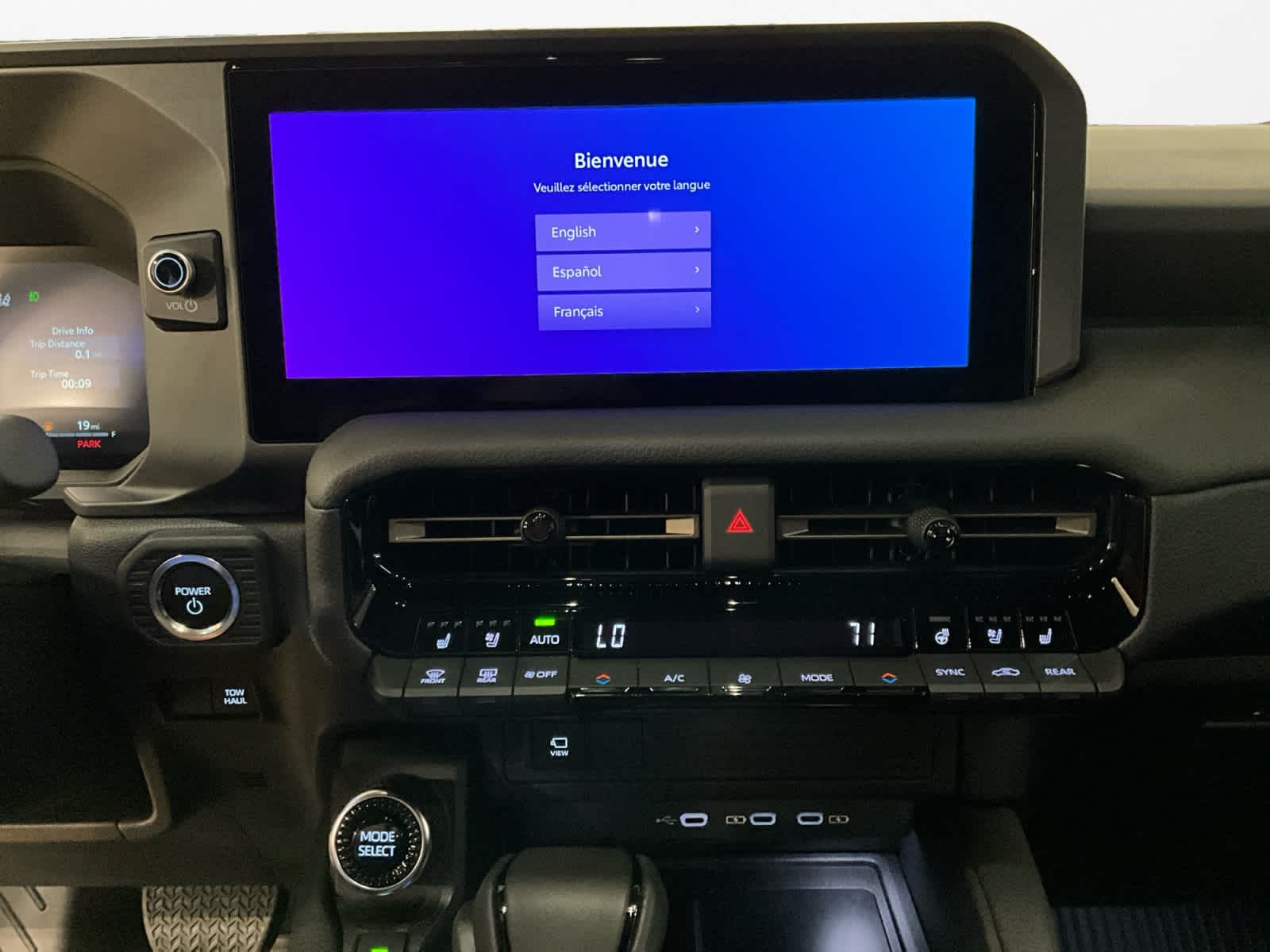 2026 Toyota Land Cruiser 4WD (Natl)