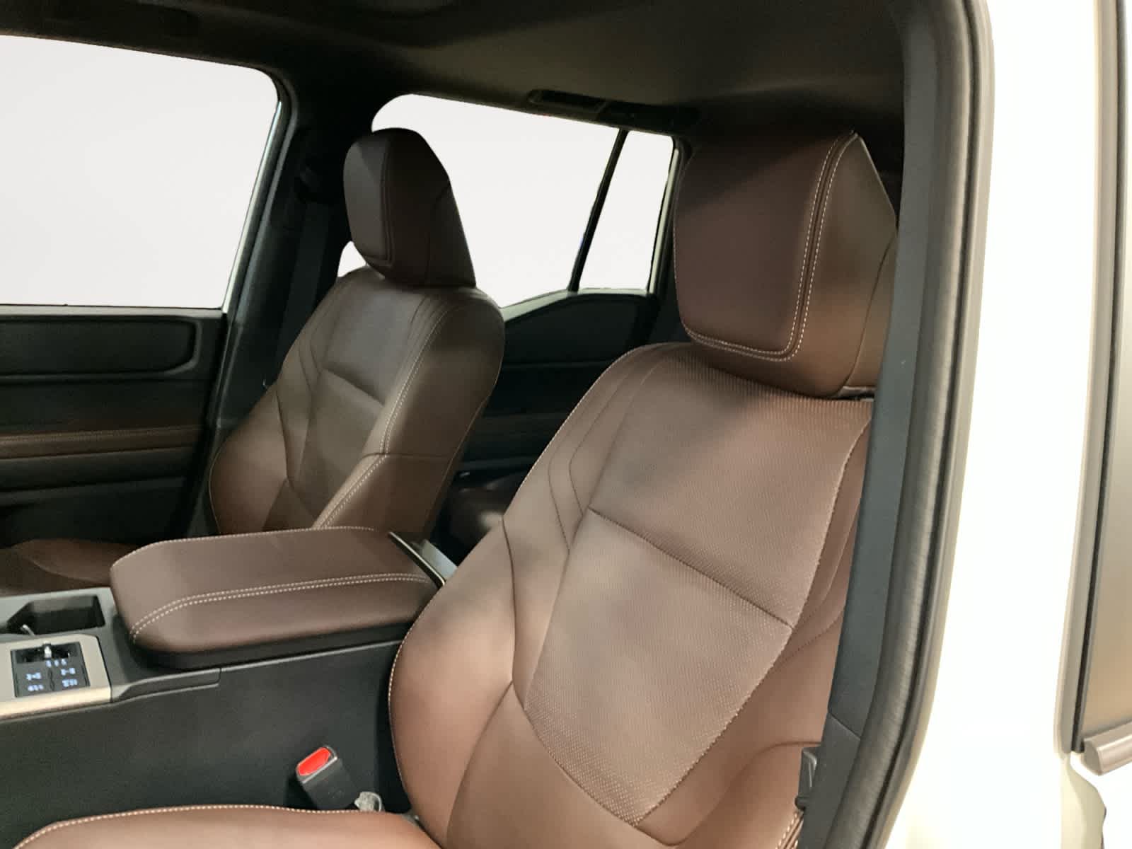 2026 Toyota Land Cruiser 4WD (Natl)