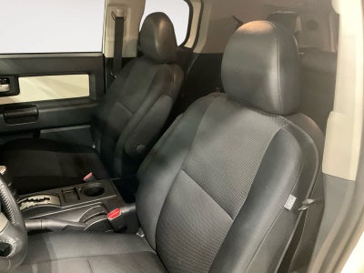 2014 Toyota FJ Cruiser 4WD 4dr Auto (Natl)